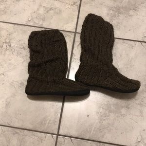 Simply Vera knitted boots